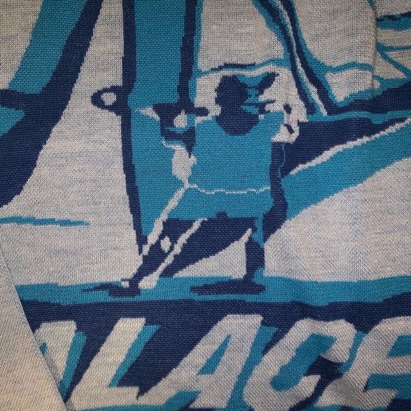 SOLD Palace Sail Crewneck - Picture 4 of 5